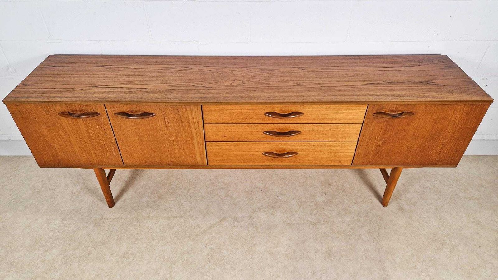 Avalon Vintage 1960s Danish Medium Teak Design Long John Sideboard Buffet Credenza photo vinterior