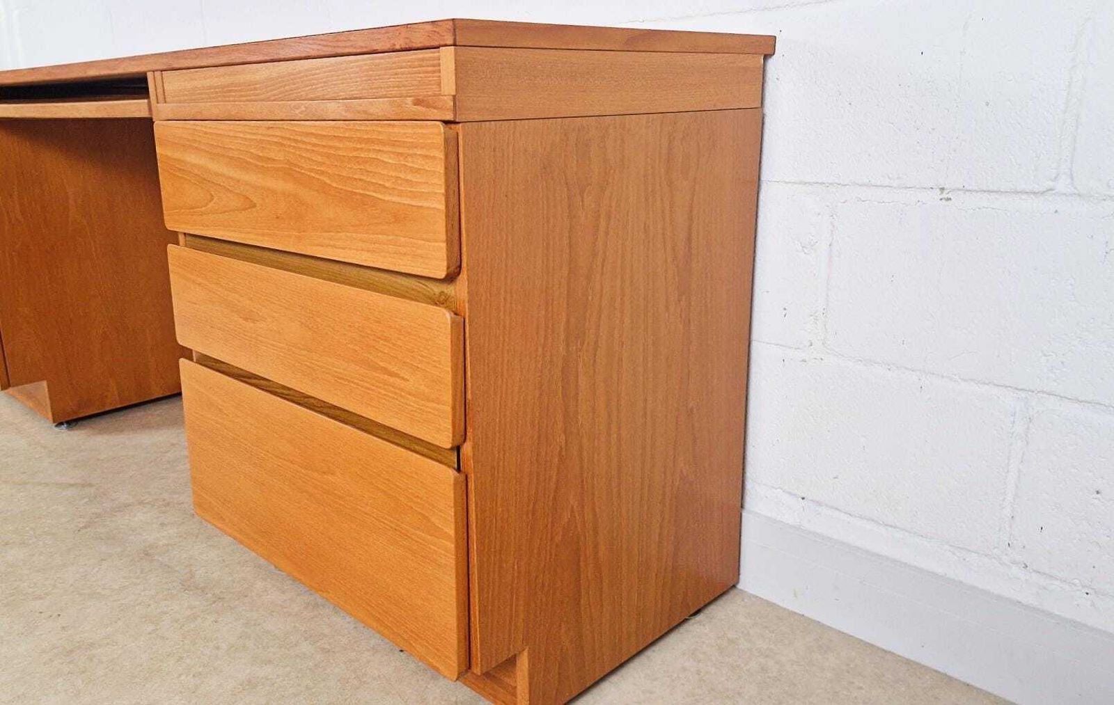 Beaver & Tapley Model 33 Vintage Mid Century 1970s Danish Design Office Desk Pg119 photo Furniture