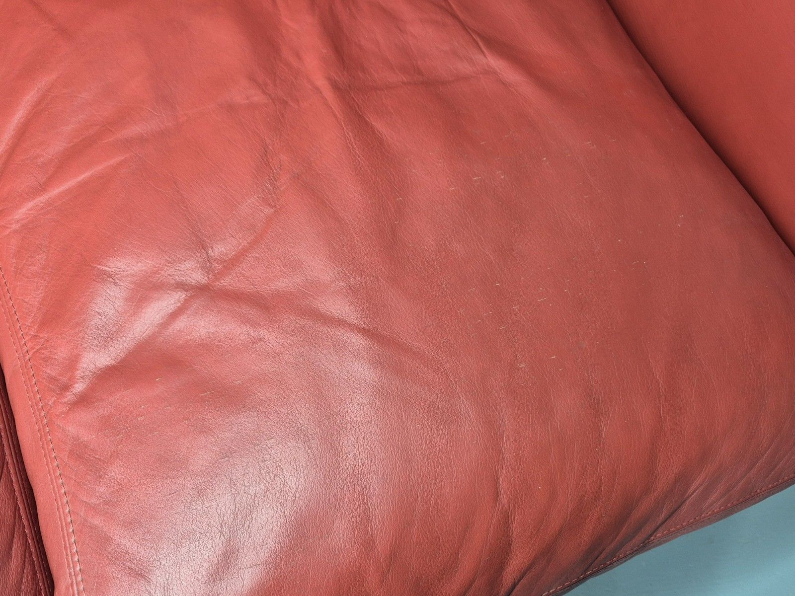 Furniture Vintage Danish 2 Seater Danish Skalma Red Leather 1980s Retro Mcm Eb10512 M2ss photo