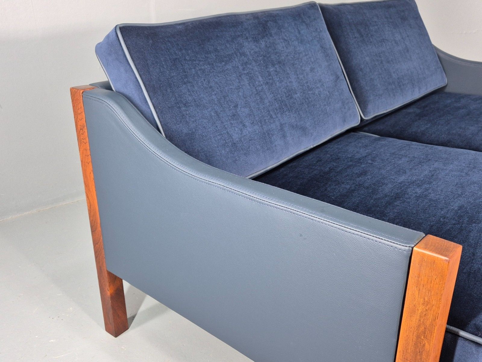 Furniture Vntage 2 Seater Sofa Danish Erik Jorgensen New Leather Upholstery  Eb11928 M2ss photo
