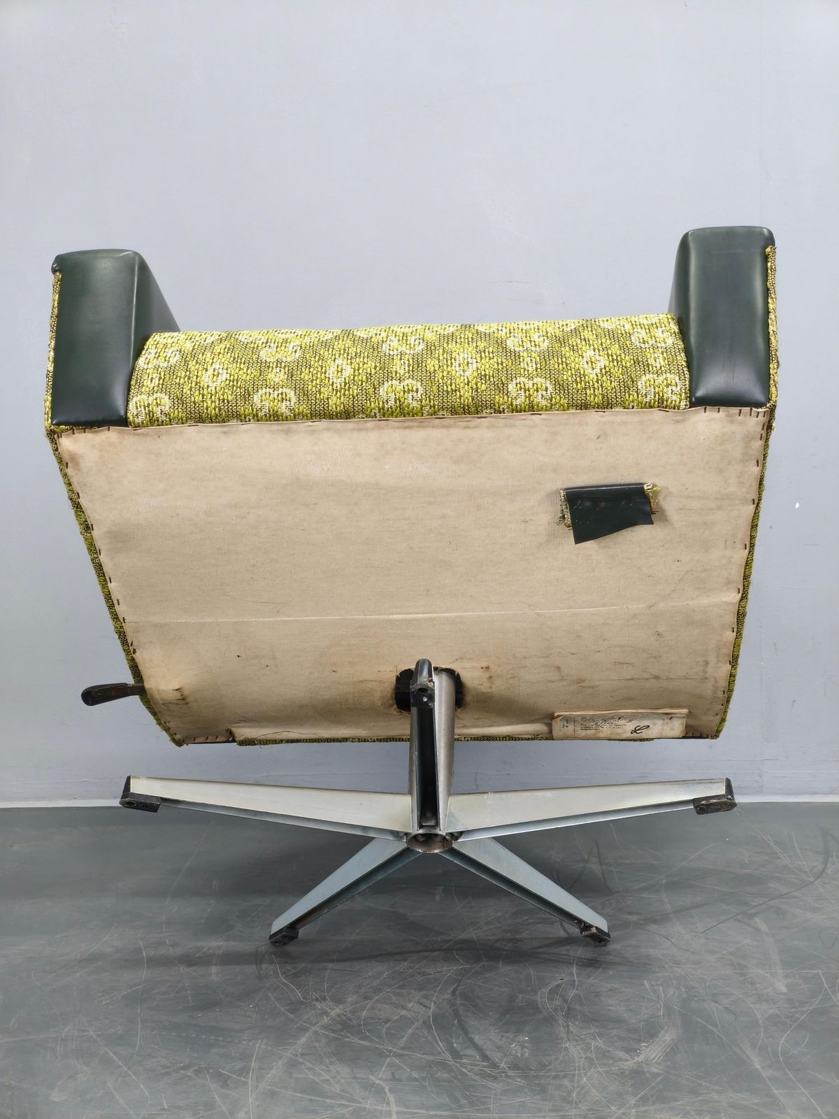 photo vintage Czechoslovak Mid Century Reclining Armchair, 1970s