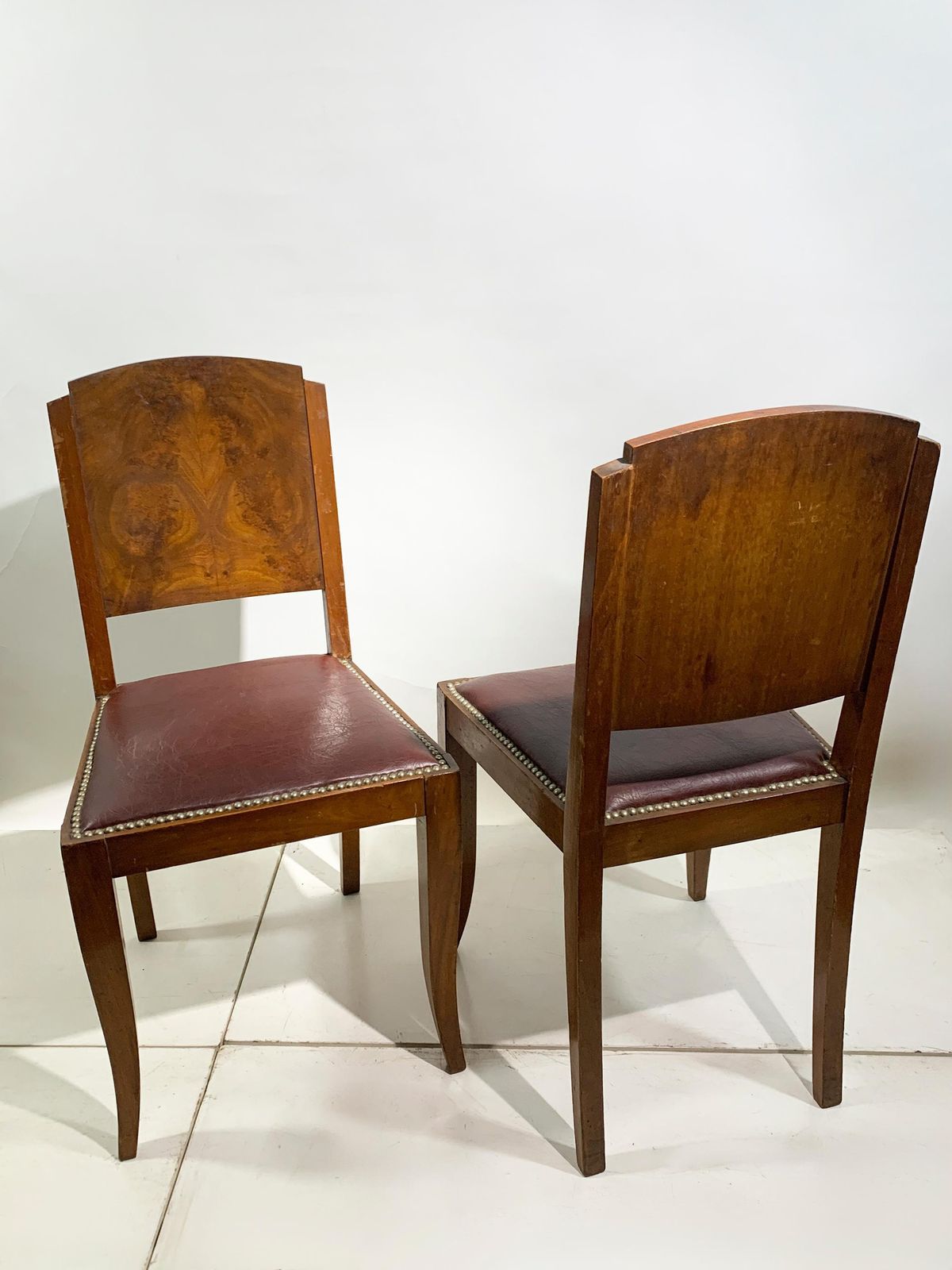 photo for sale Set Of 6 Art Deco Dining Chairs In Walnut And Burgundy Leather, France, 1930's