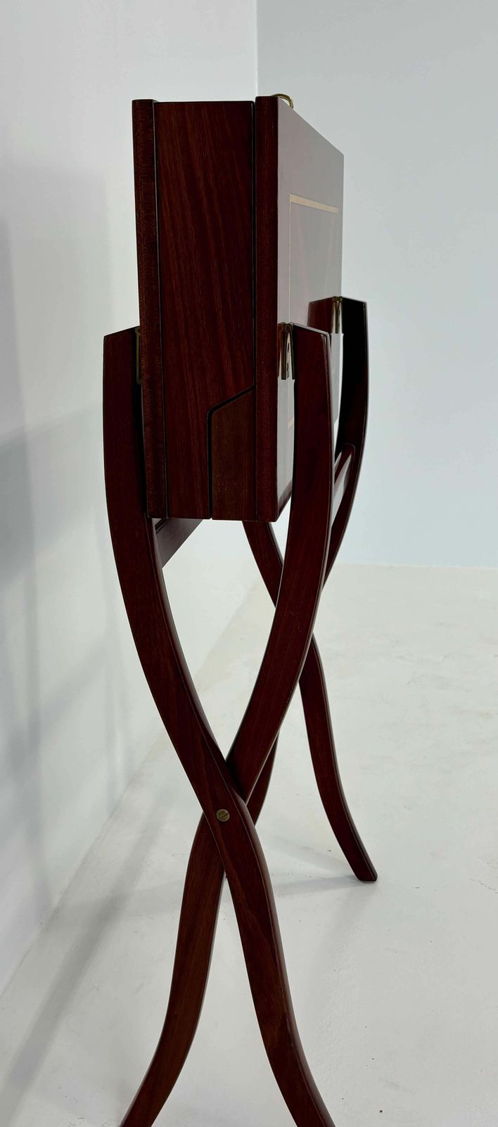 Italian Travel Writing Desk With Fine Veneer And Green Leather, De Baggis Cantù photo 2209.0