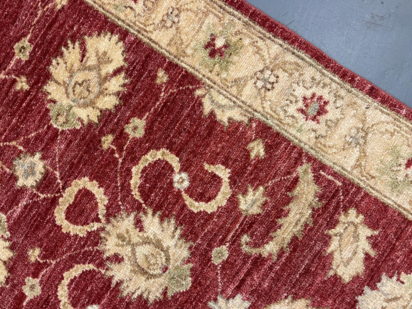 photo for sale Tapis de couloir traditionnel rouge bordeaux, tapis de couloir en laine Burgundy, décoration intérieure