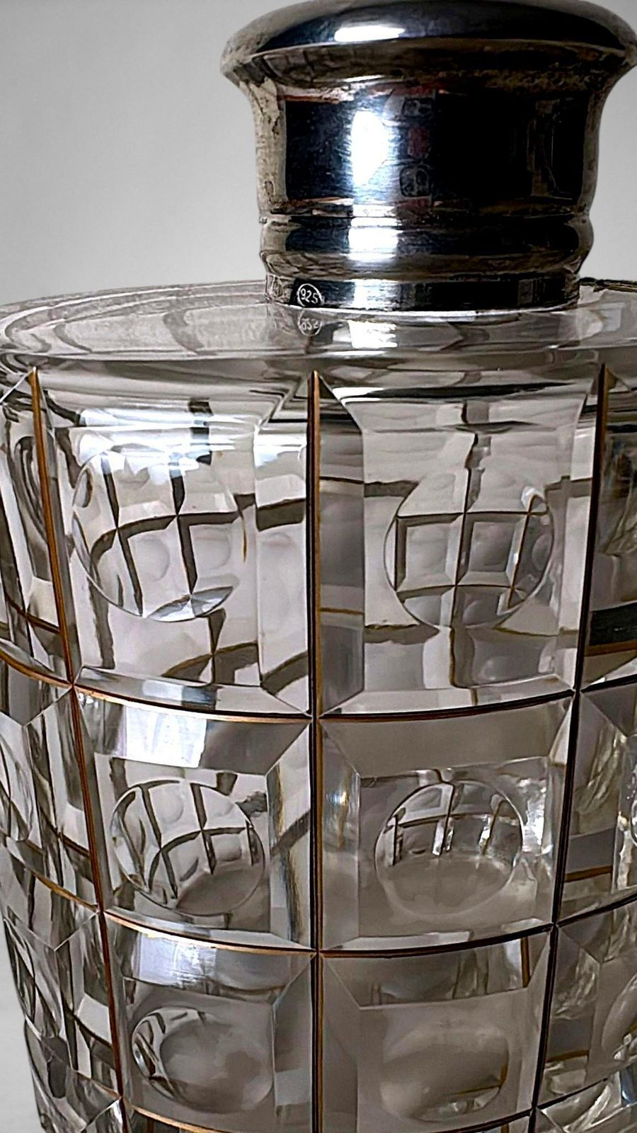 826.0 Art Deco Cut Crystal Decanter With 925 Silver Collar By Cacchione Milan photo