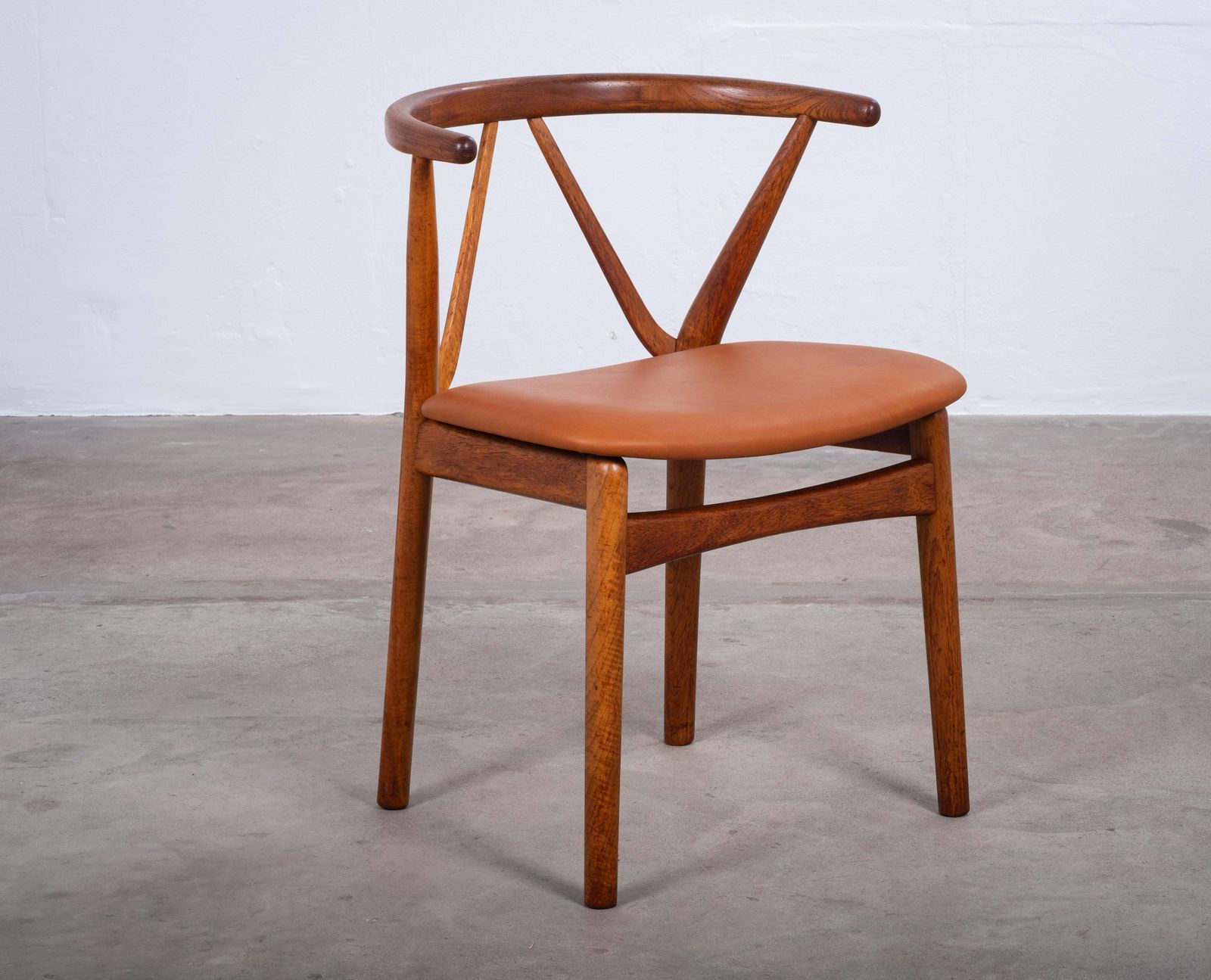 photo for sale Set Of 4 Model 255 Dining Chairs By Henning Kjærnulf For Bruno Hansen, Denmark
