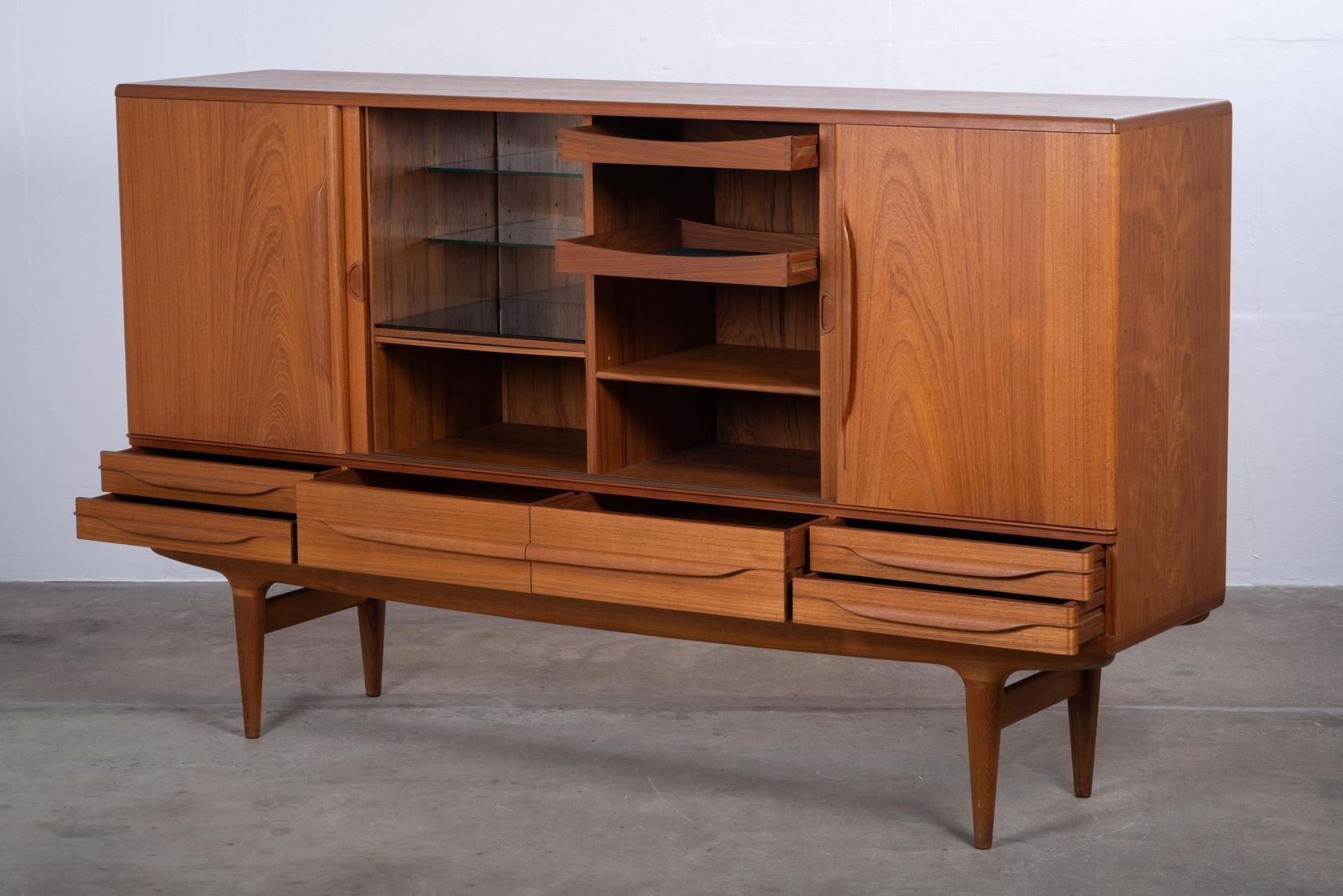 Um14 Sideboard By Johannes Andersen For Uldum Møbelfabrik, Denmark, 1960s photo 3888.0