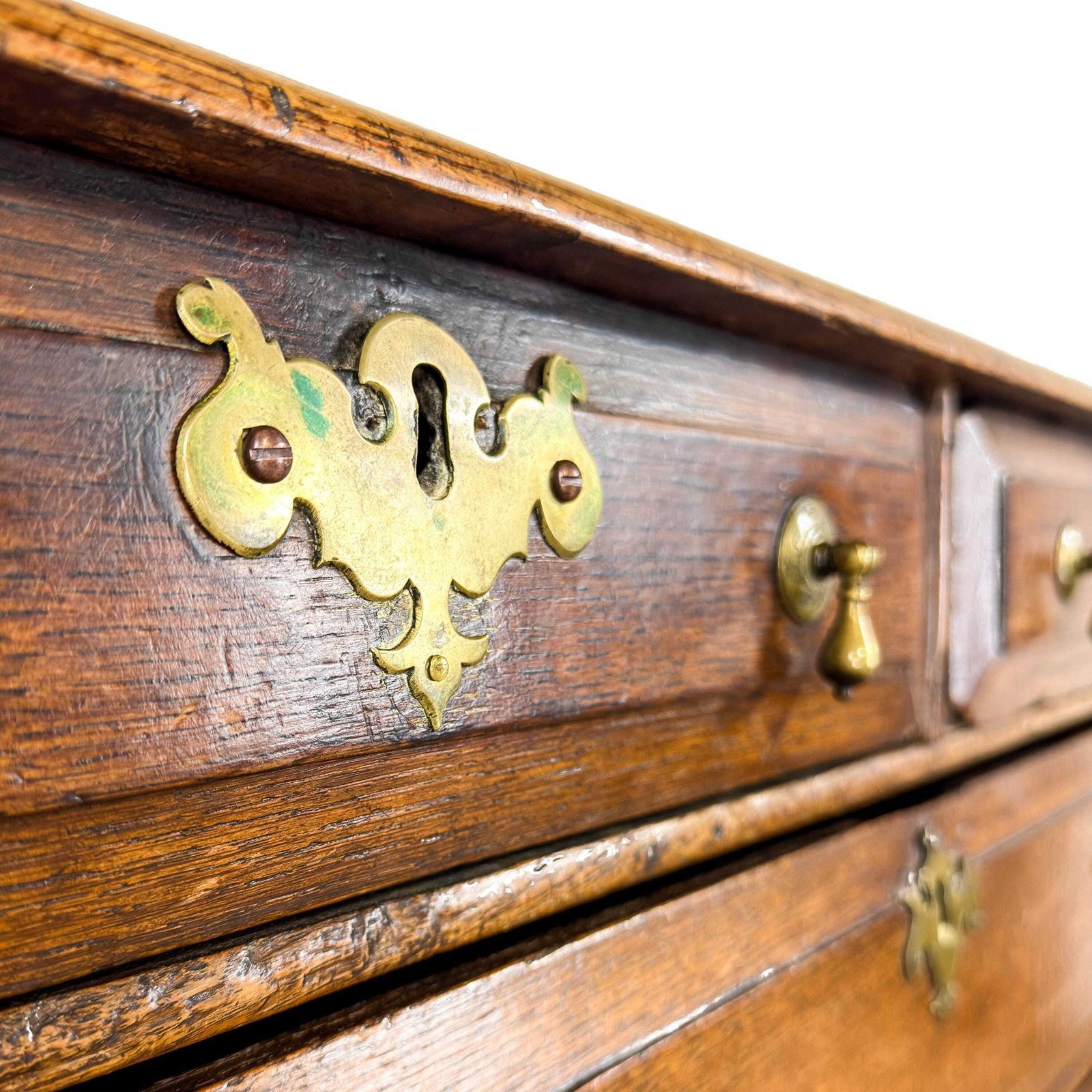 photo furniture Antique 18th Century Oak Chest Of Drawers | Antique Storage | Bedroom Drawers | Antique Chest Of Drawer