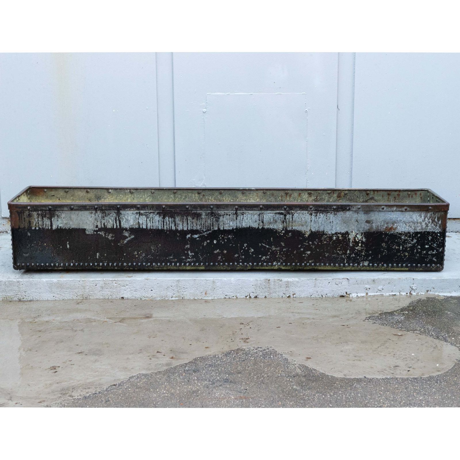 photo vinterior Antique Early 20th Century Rivetted & Galvanised Garden Trough Planter