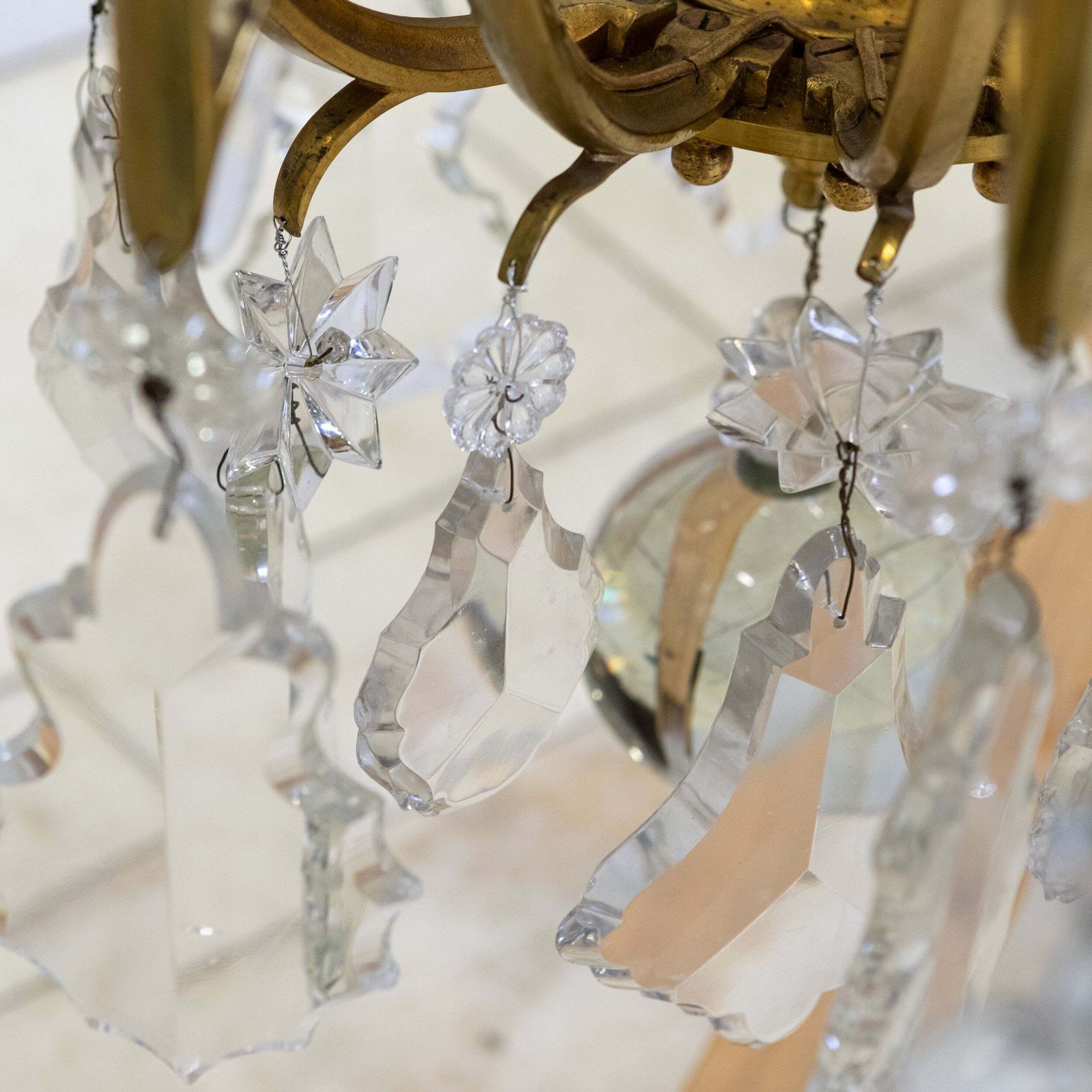 Monumental 16 Arm French Louis XV Style Gilt Brass & Crystal Chandelier photo 8000.0