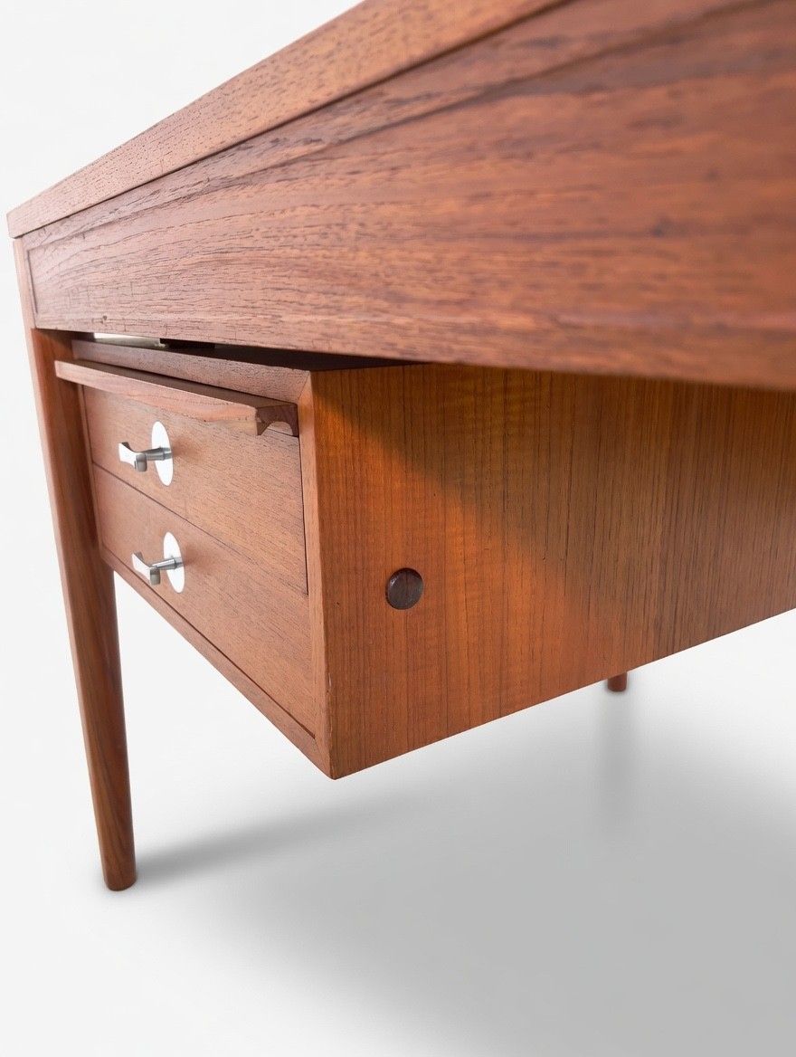 Diplomat Desk By Finn Juhl For France & Søn / France & Daverkos photo 3500.0