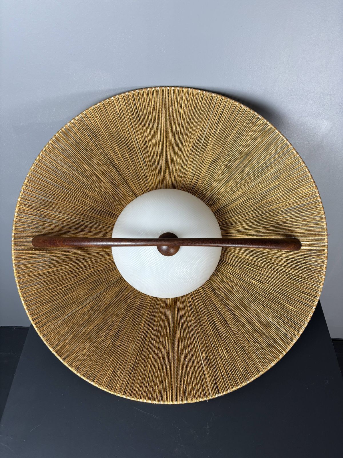 Grand luminaire suspendu mid-century en teck et corde de sisal, Temde Leuchten photo Luminaires