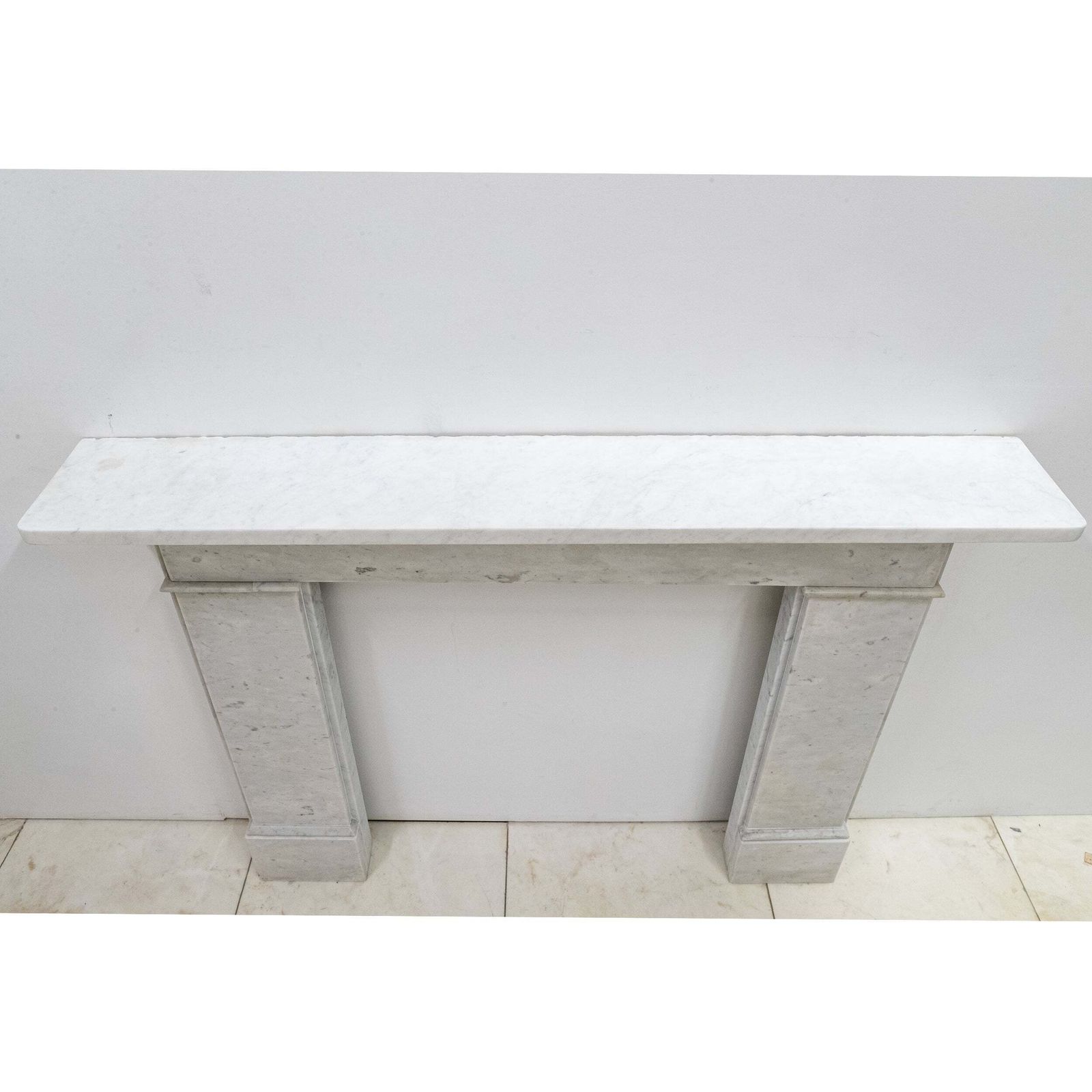 photo furniture Antique Carrara Marble Late Georgian Fireplace Surround