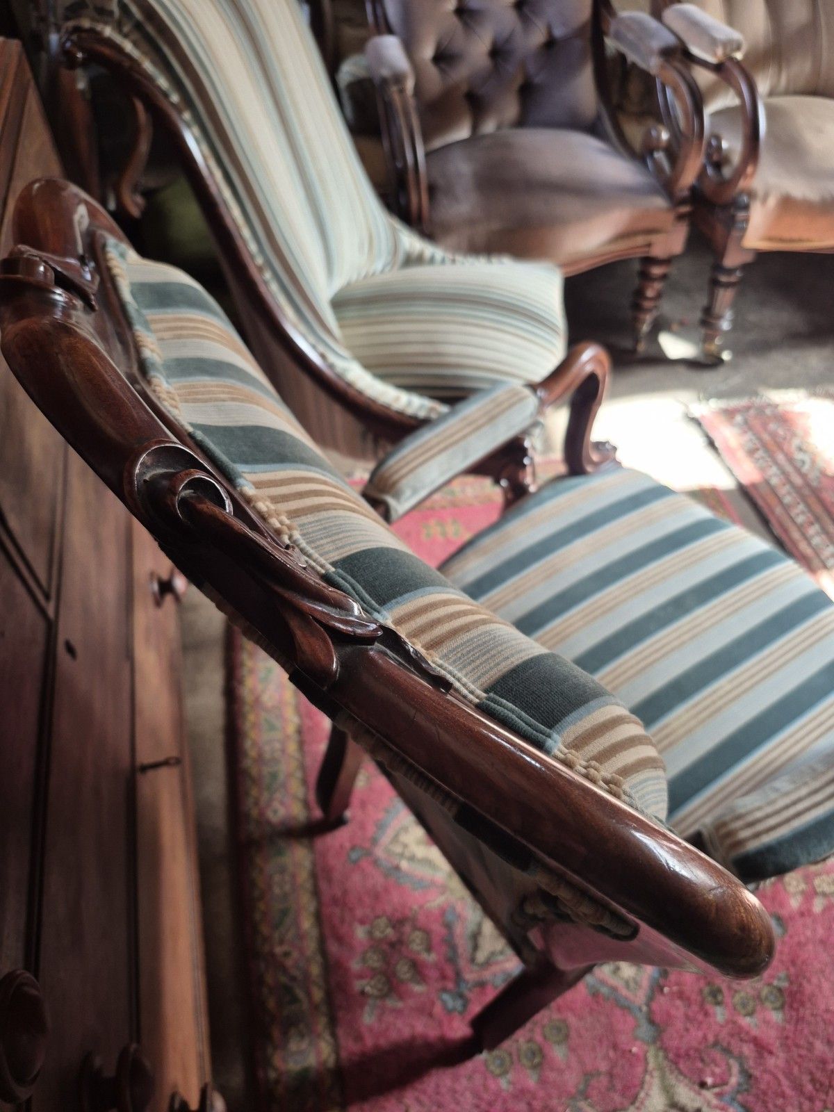 A Maximalist Curvaceous William IV/Victorian Library Armchair In Stripey Velvet photo vinterior