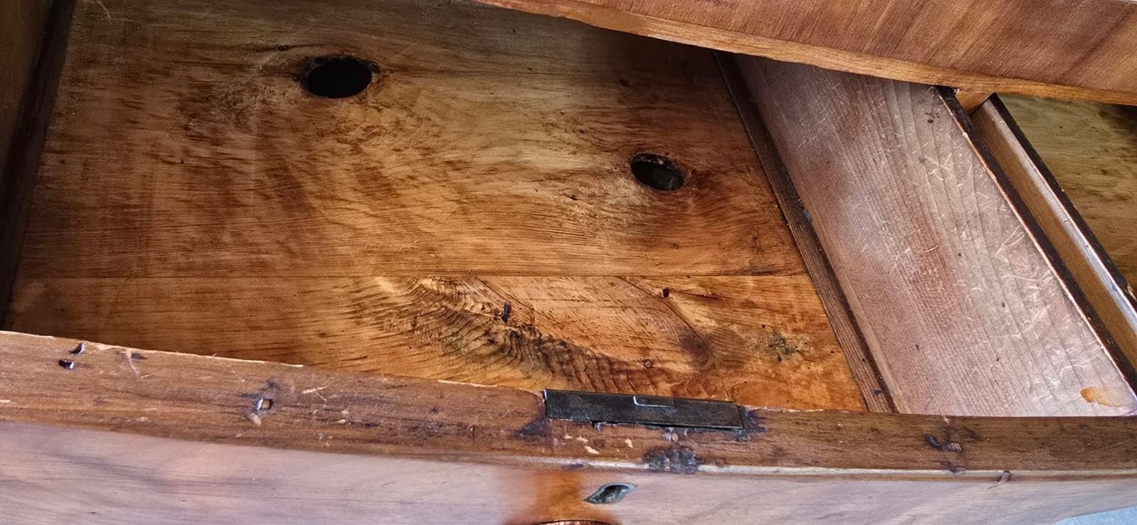 photo vinterior Victorian Antique Pine Chest Of Drawers 2 Over 3 Tallboy Scalloped Apron