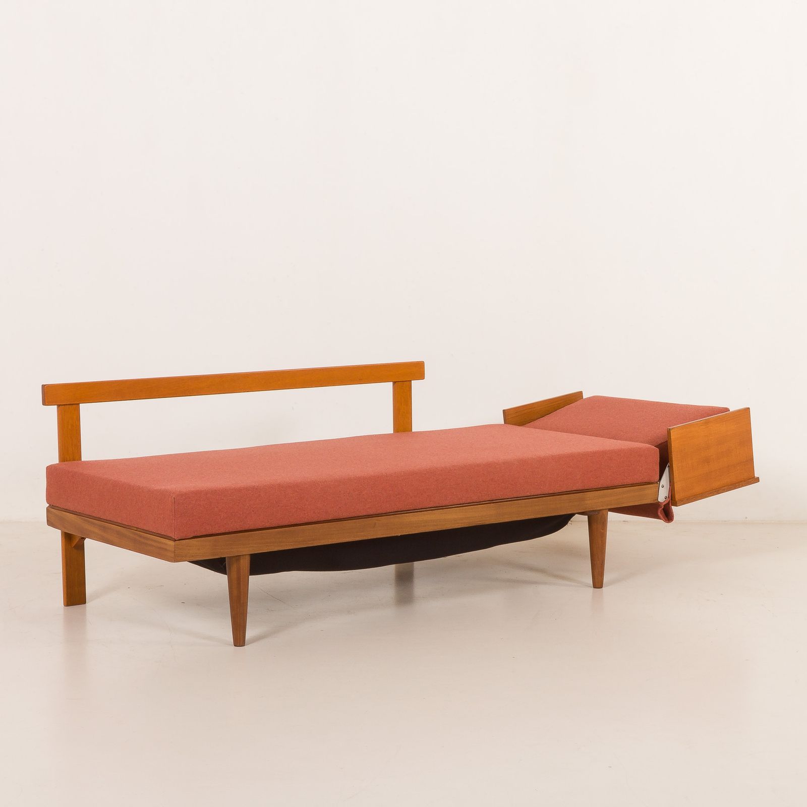 Svane Daybed By Igmar Relling, Norway 1960s photo for sale