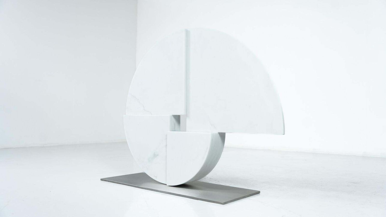 Large Marble Sculpture By Angelo Mangiarotti For Skipper, Italy, 1980s photo buy
