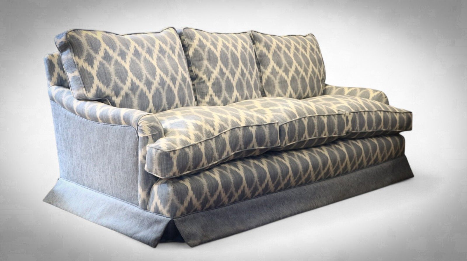 Peter Dudgeon 3 Seater Connaught Grand Sofa Jane Churchill Fontane Blue Linen 🚚 photo for sale