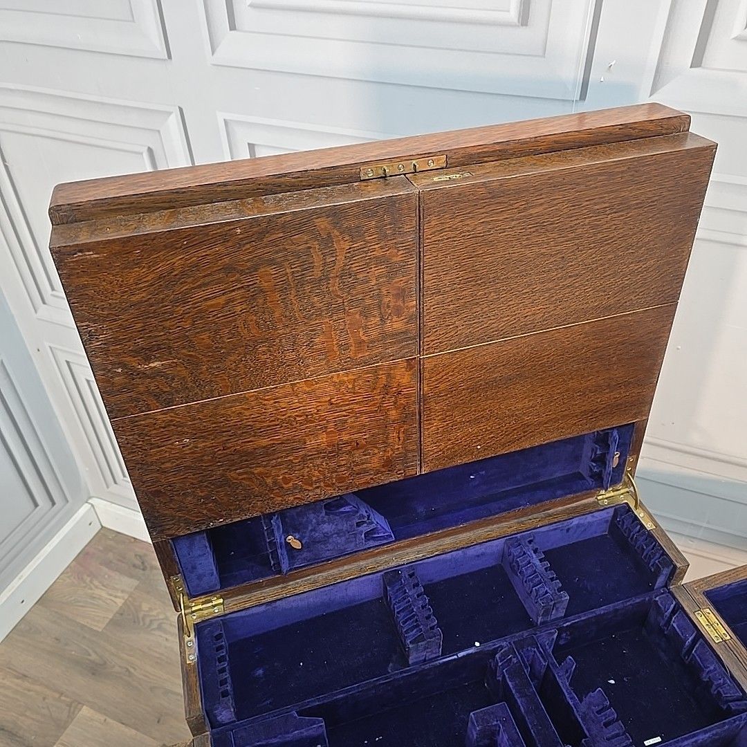 photo vinterior Antique Oak Cutlery Canteen Cabinet Table Barley Twist Wooden Storage Box Trunk