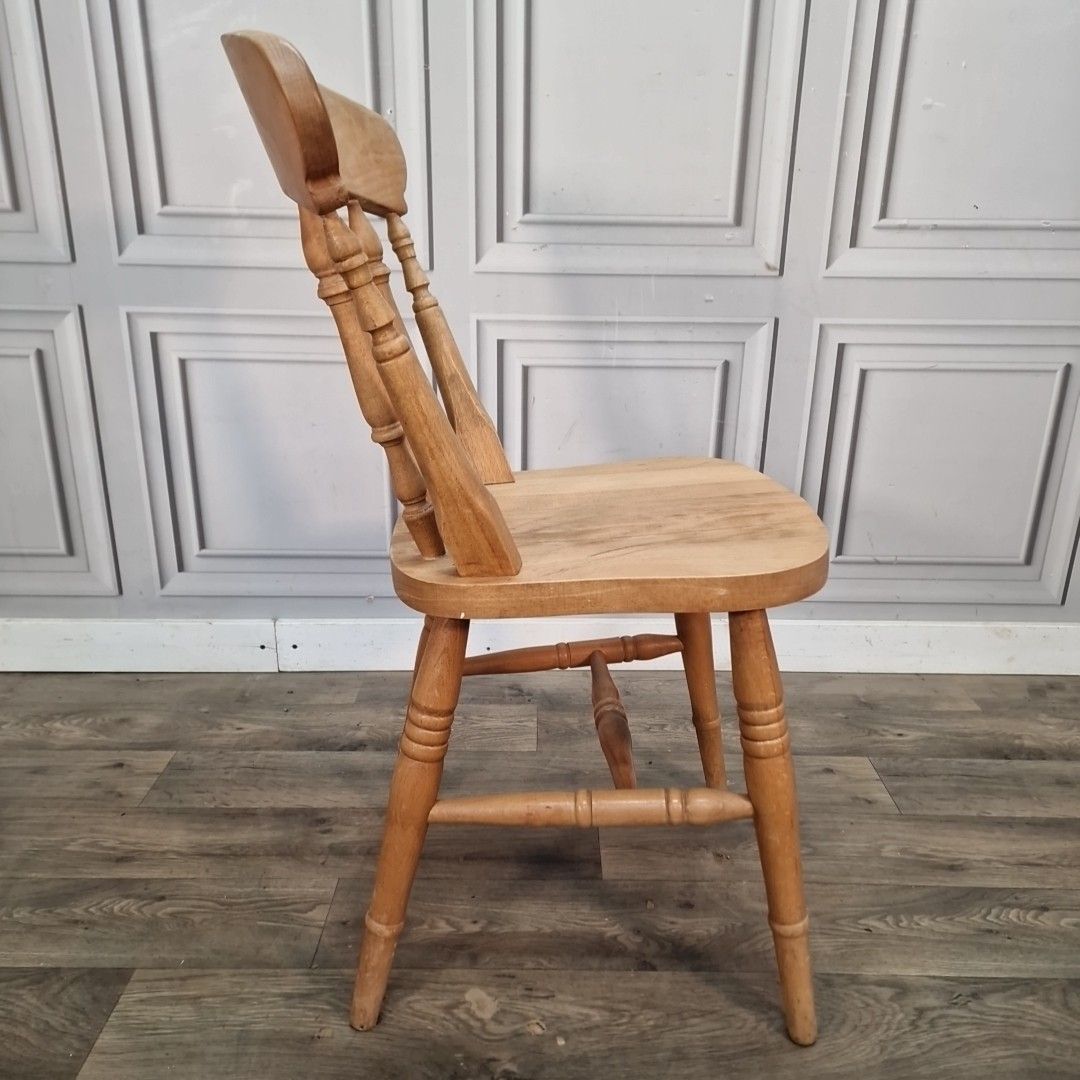 80.0 Vintage Wooden Kitchen Chair Spindle Back Farmhouse Country Dining Seat Beech photo