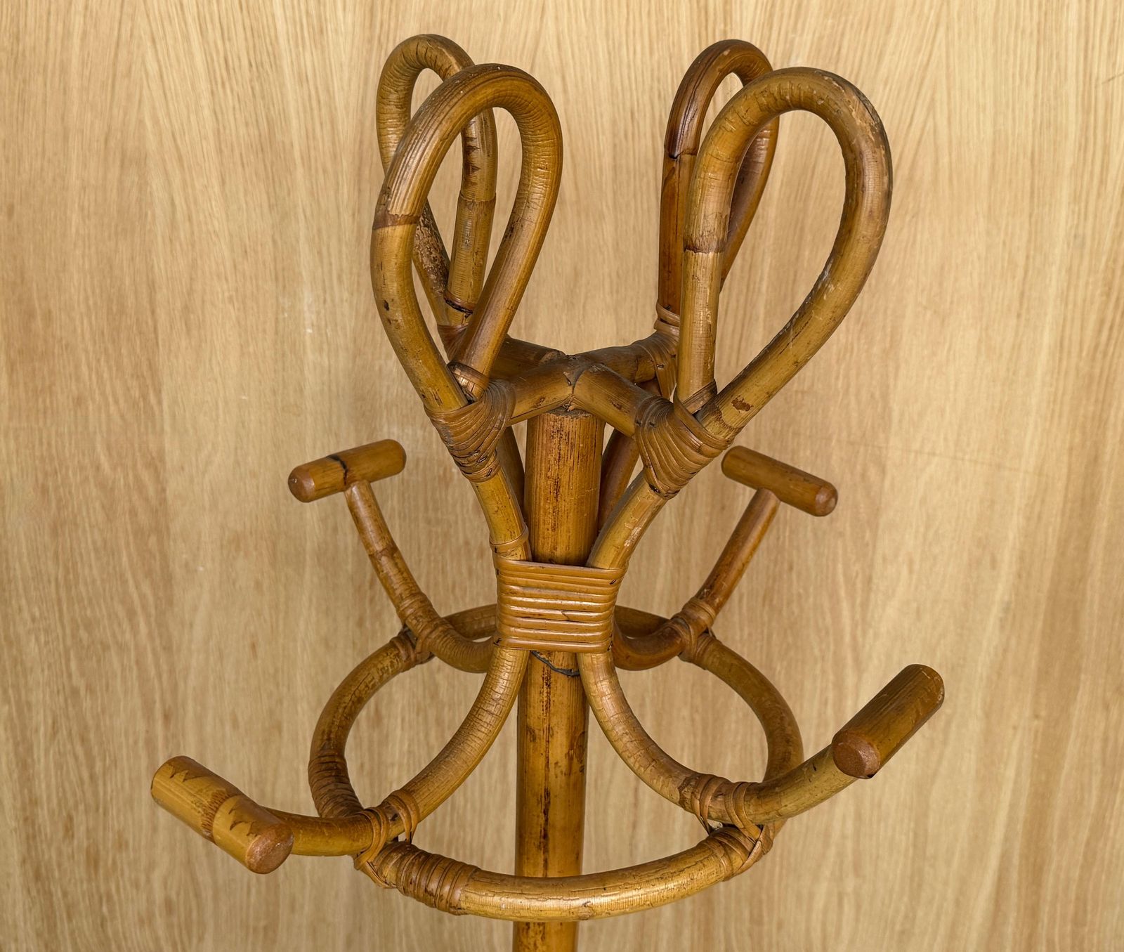 Porte-manteau en bambou et rotin, grande base, Italie, années 1960 photo 1124.0