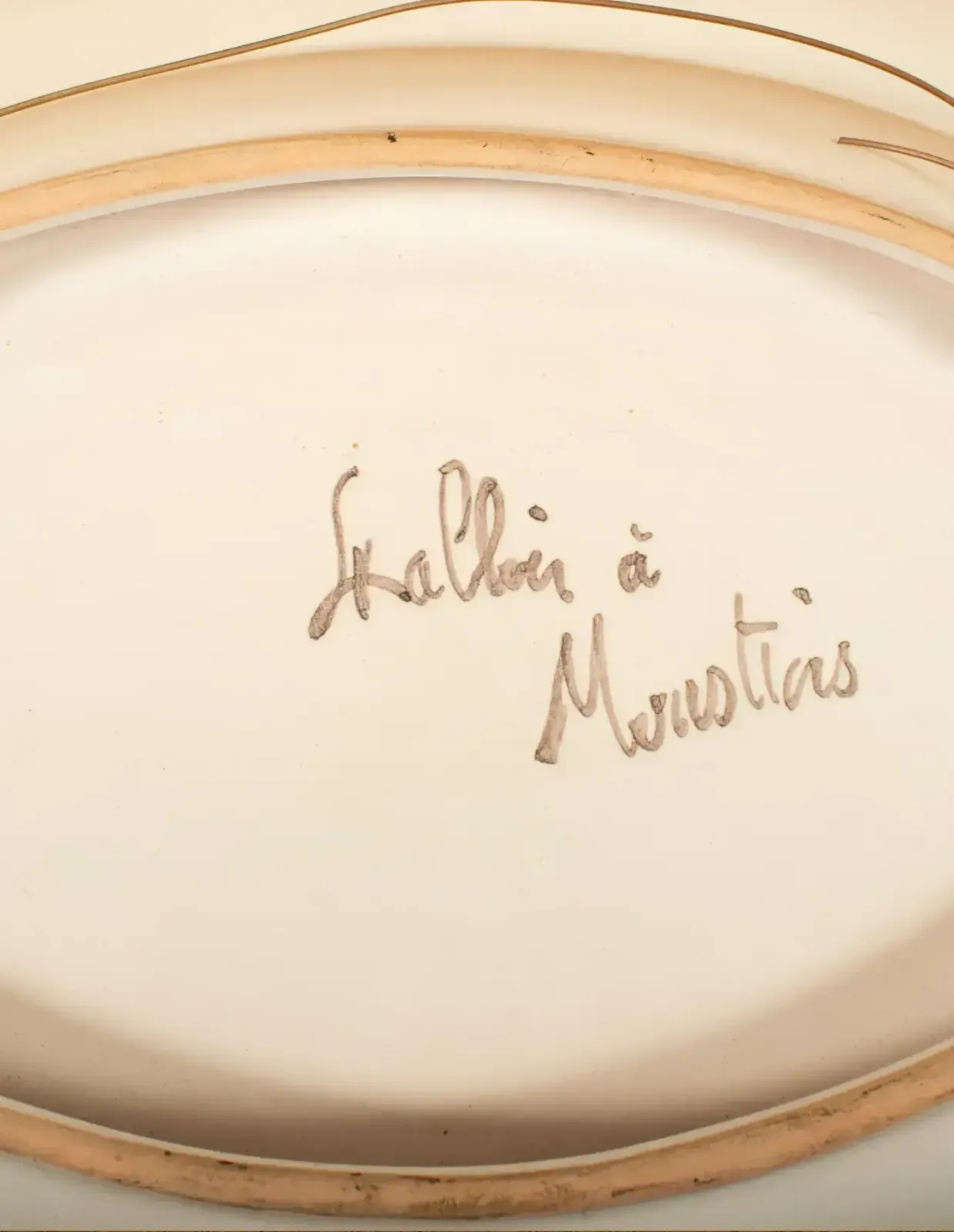 Plat à barbe en porcelaine française, « Italien à Moustiers », début du XXe siècle photo vintage