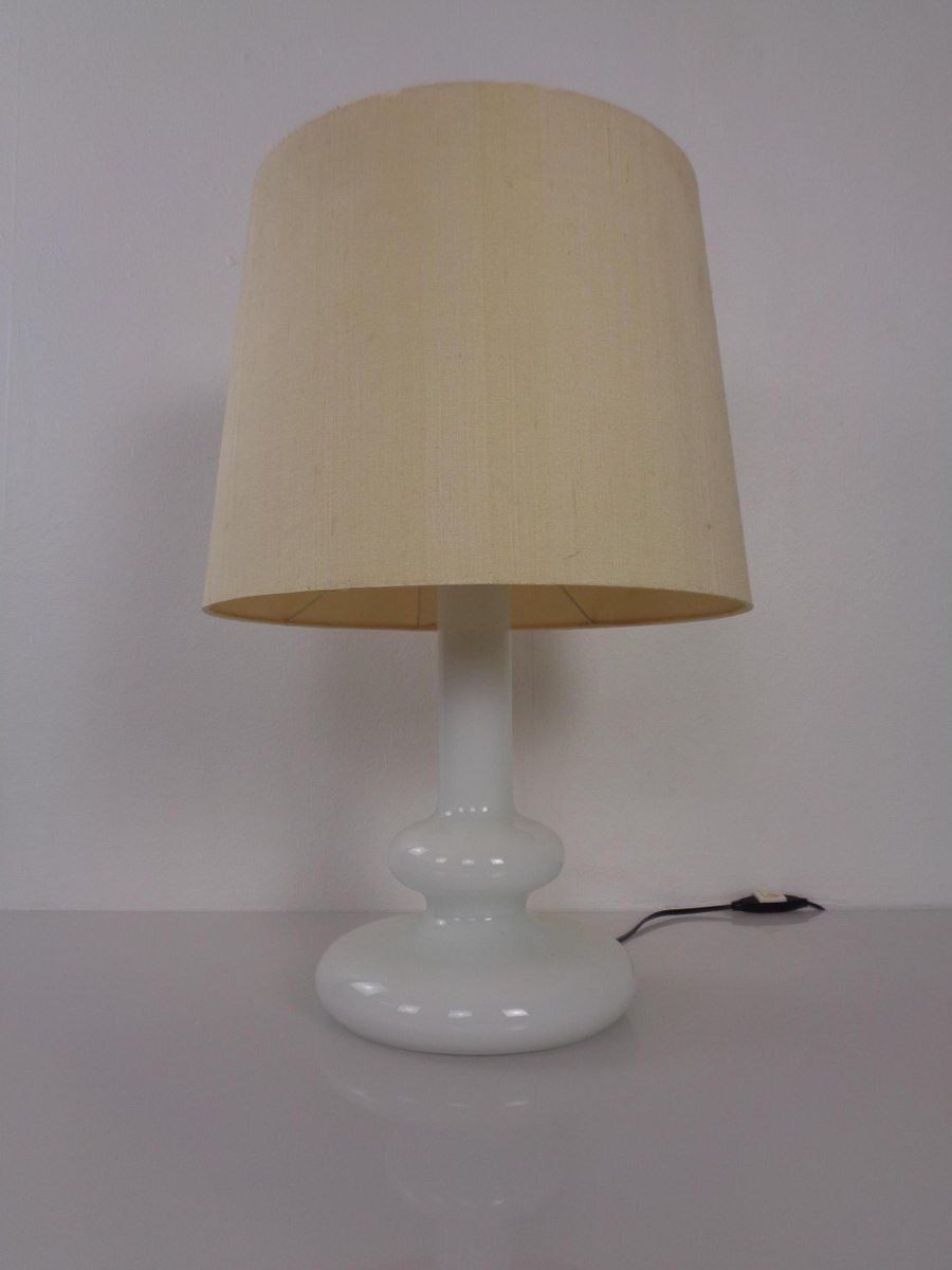 Plaza Opal Glass Table Lamp From Hsin Lung Lin For Holmegaard Glasværk, Sweden, 1970s