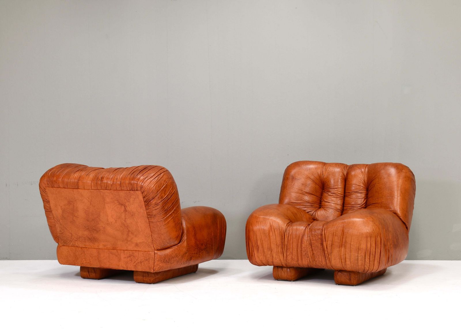 Giuseppe Rossi Di Albizzate Lounge Chairs In Leather, Italy – 1970’s photo 19495.0