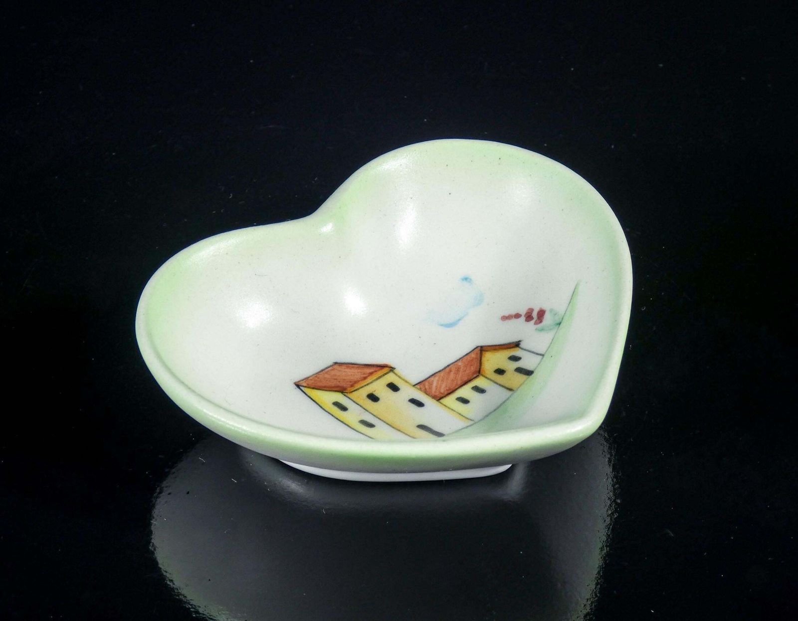 Heart Shaped Lenci Ceramic Saucer With Farmhouse Painting. 1930s photo furniture
