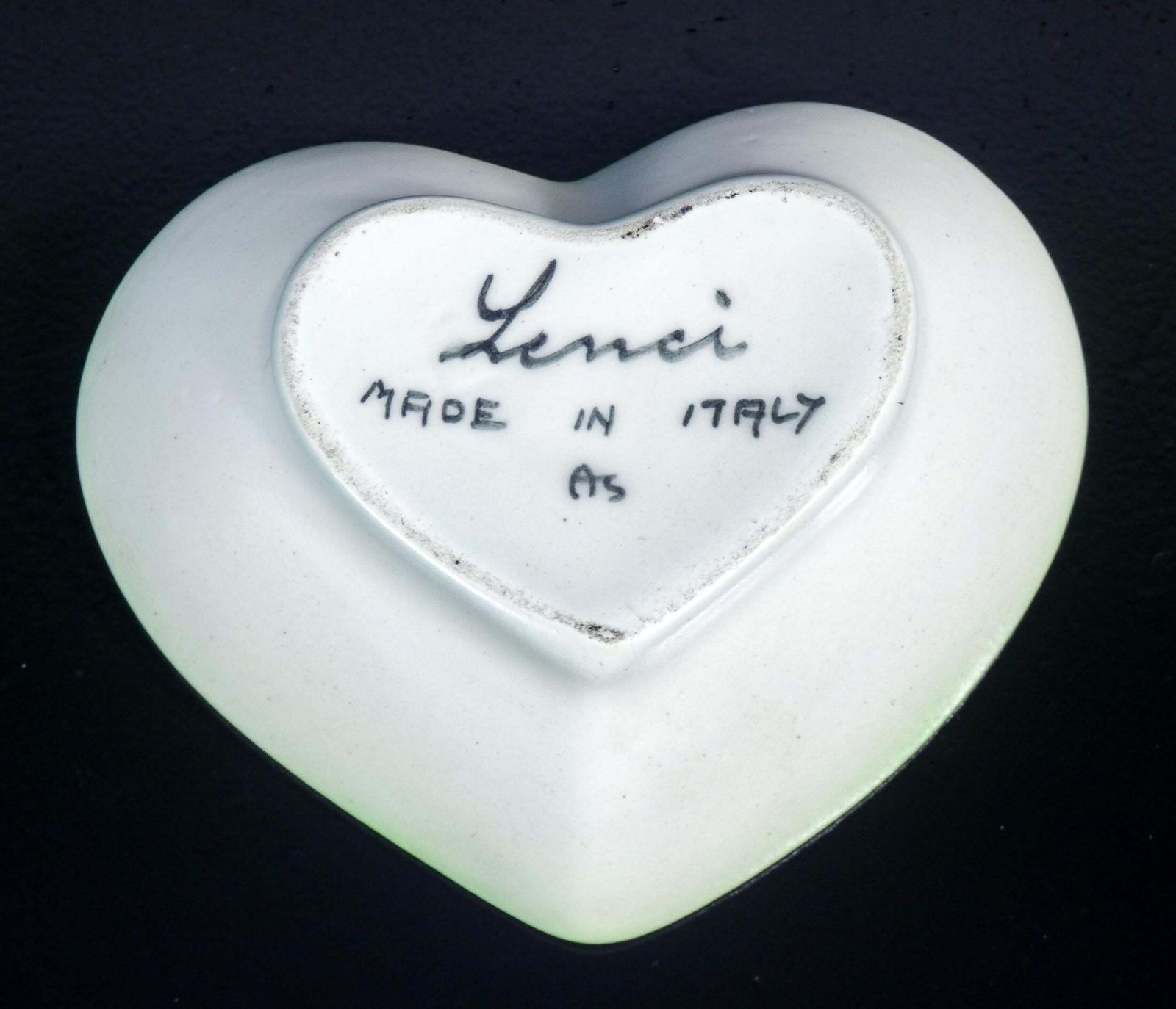 Heart Shaped Lenci Ceramic Saucer With Farmhouse Painting. 1930s photo buy