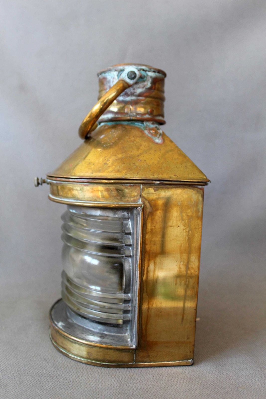 Large Antique Brass Marine Lamp With Glass Fresnel Lens, Was Converted To Electric But Needs Rewiring, Navigational Ship, Country Farmhouse photo 130.0