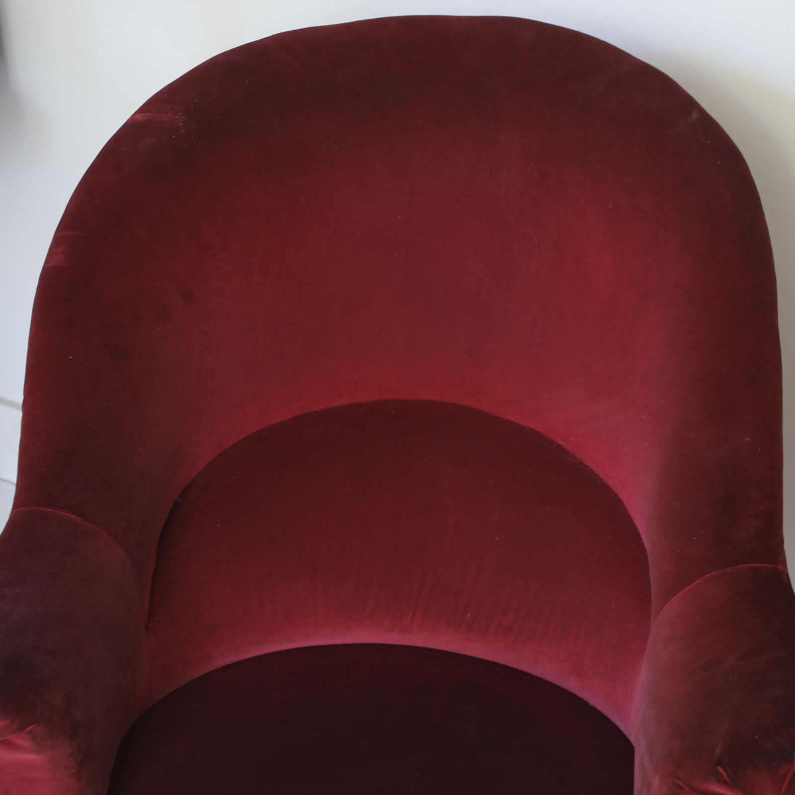 19th Century Antique French Armchair In Red Velvet Upholstery photo vinterior