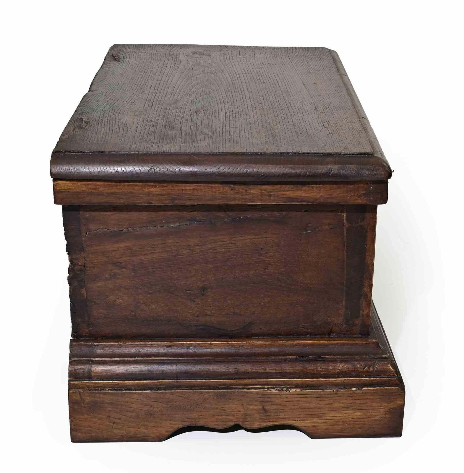 Rustic Carved Wooden Chest, Early 19th Century photo 707.0