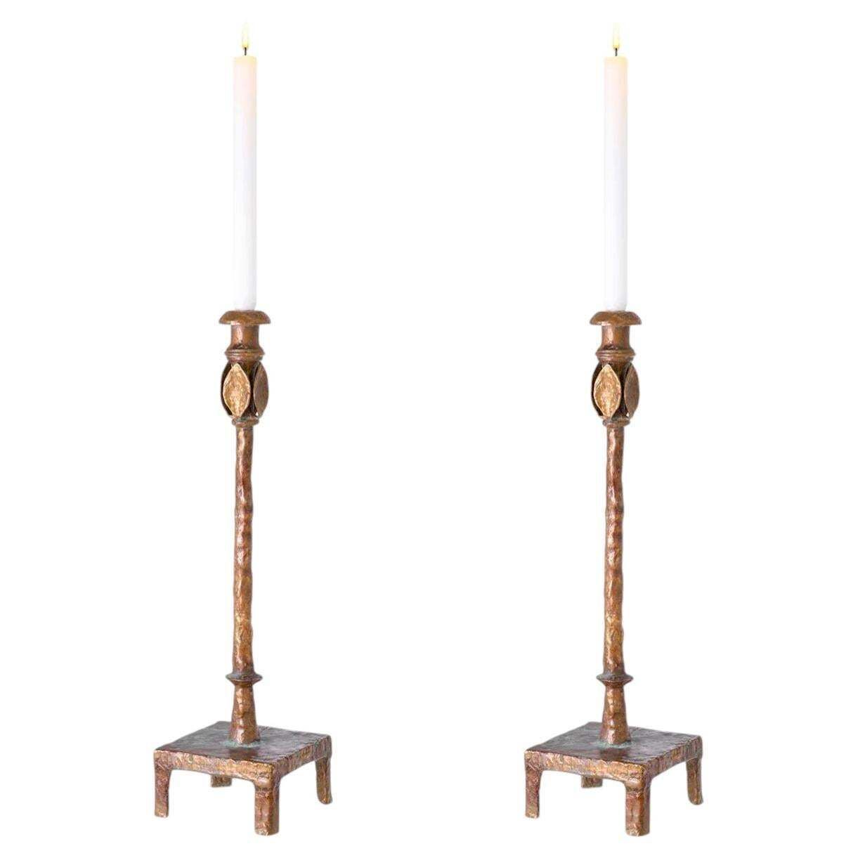 Set Of Two Candle Holders In Brass Finish With Antique Look