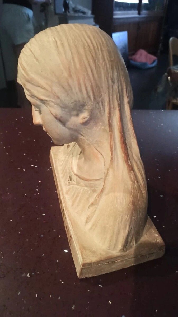 Terracotta Bust Of The Virgin Mary, Sculpture Signed A. Neri (Alfredo Neri), Early 20th Century photo vintage