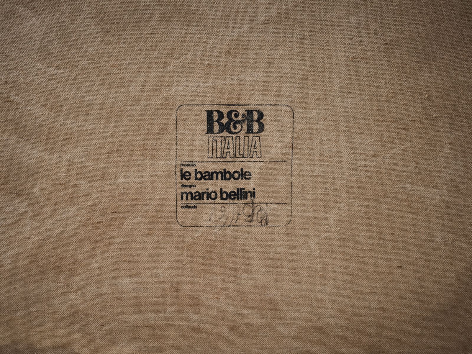 Mario Bellini 'Le Bambole' Set B&B Italia, Italy, 1970s photo vinterior