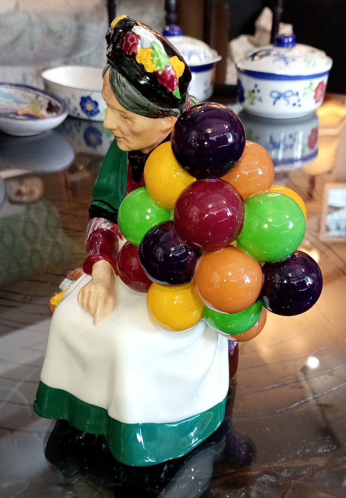 Old Balloon Seller Royal Doulton Hn1315 (Boxed Free Post). Ref 5372  £57.95 photo for sale