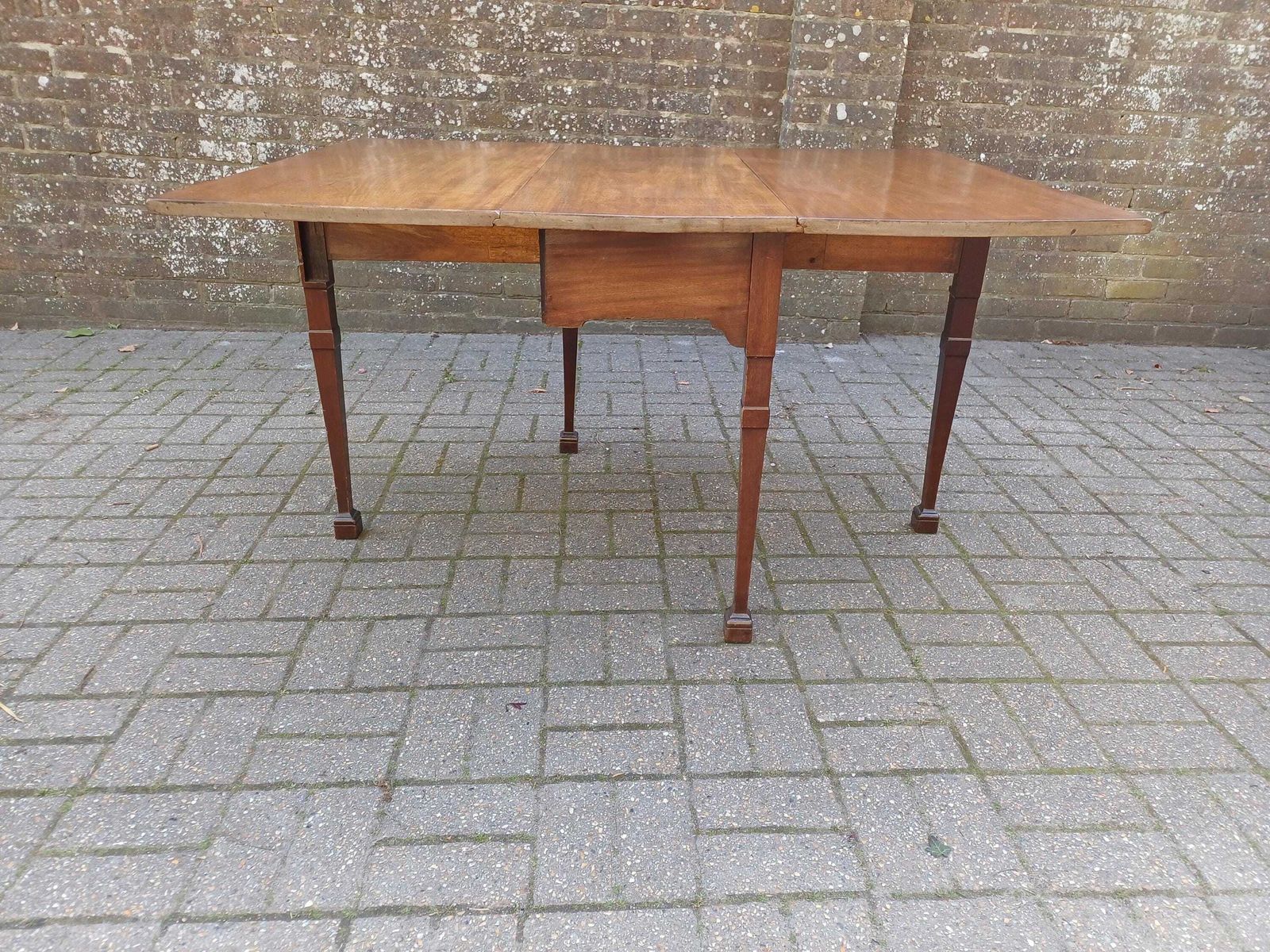 Massive Antique 19th Century Mahogany Gate Leg Dining Table C.1850 Georgian Style Drop Leaf Table Free Hand Delivery photo 675.0