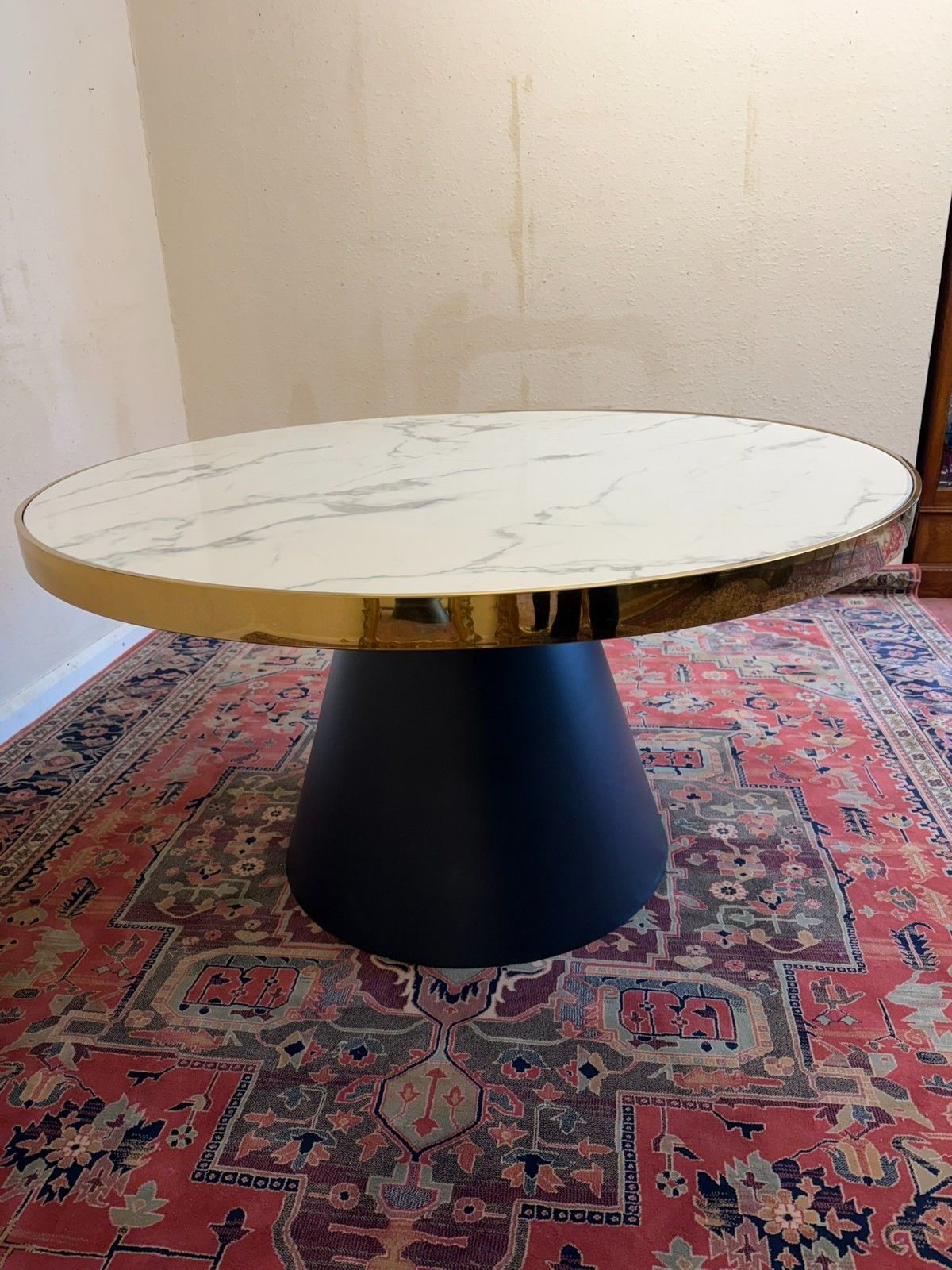 photo vinterior Mid Century Modern Circular Marble Top Dining Table Circa 1960