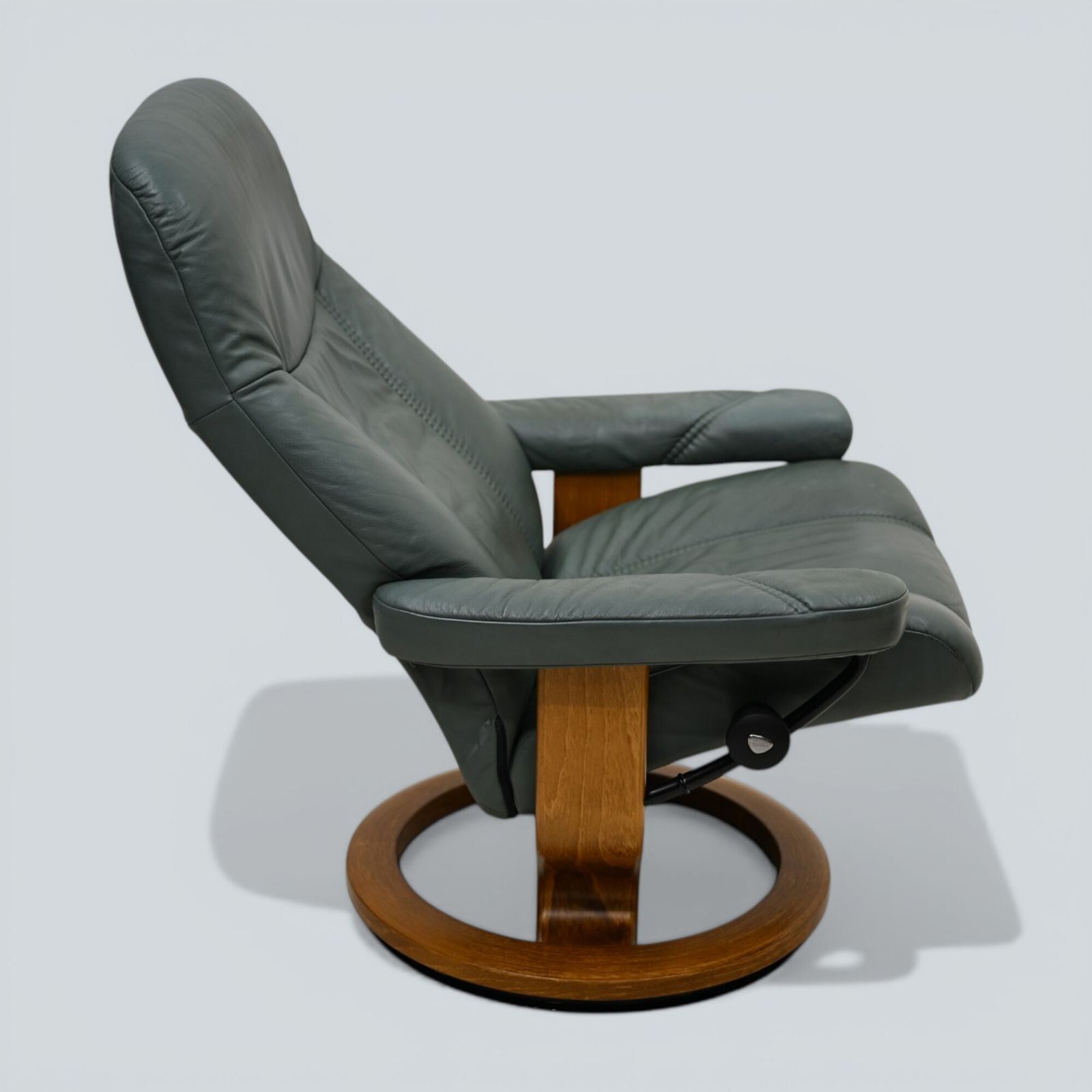 photo vinterior Erkornes Stressless Reclining Armchair Green Leather Swivel Free Uk Delivery