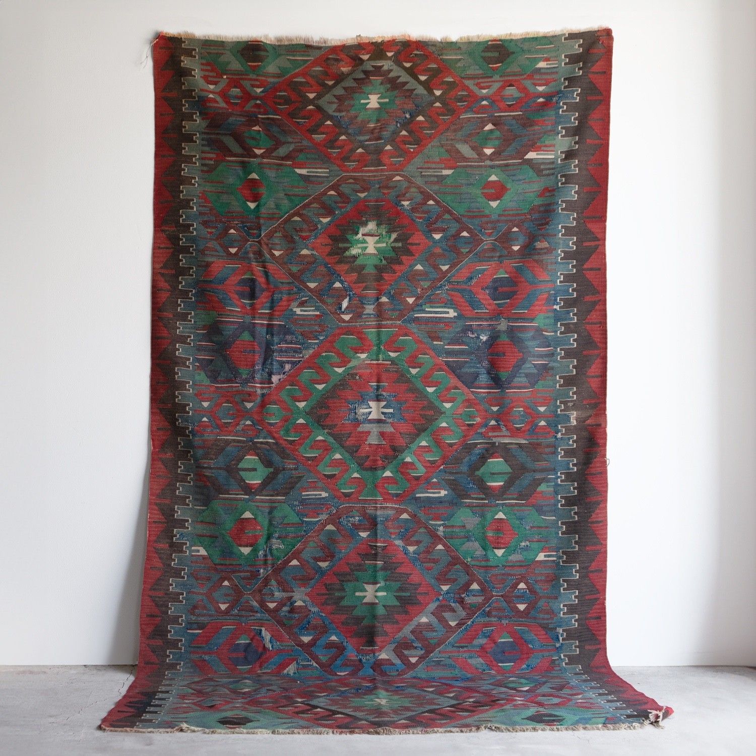 Large Vintage Country House Kilim Rug, Anatolian, Early Mid 20th Century
