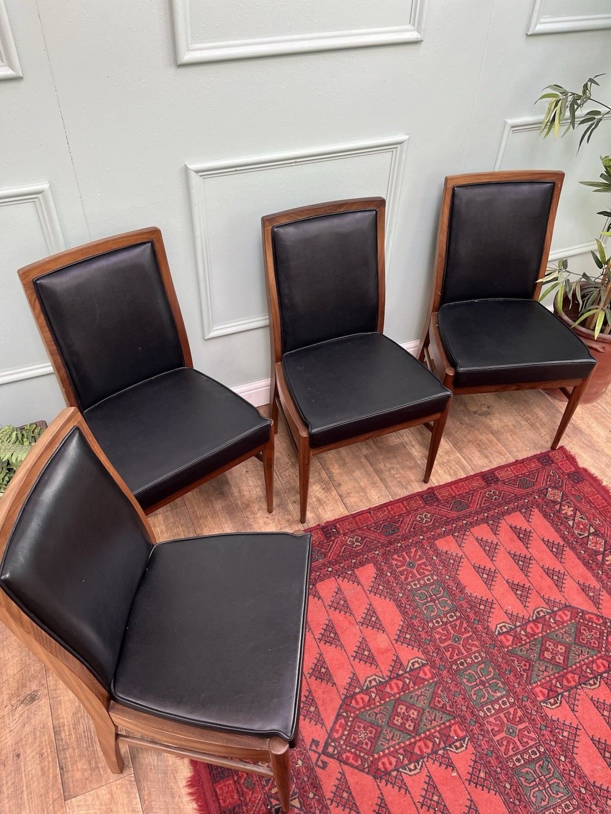Stunning Set Of 4 Mid Century Retro McIntosh Dining Chairs, Danish Style photo Furniture