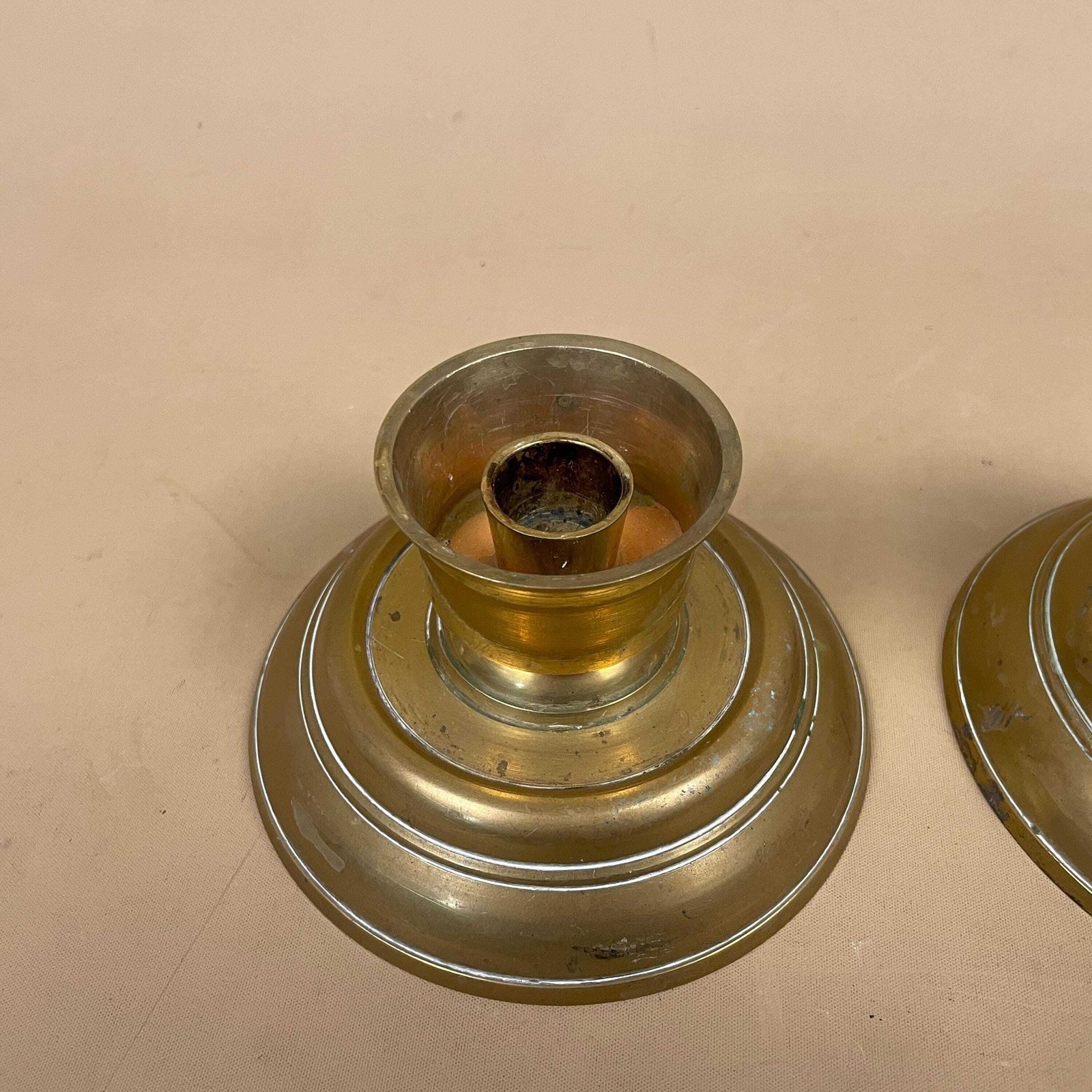 Antique Matching Pair Of Gold Brass Metal Candlestick Candle Stick Holders Vintage Column Taper Dinner Candlesticks Base Round Holder Low photo Home Decor
