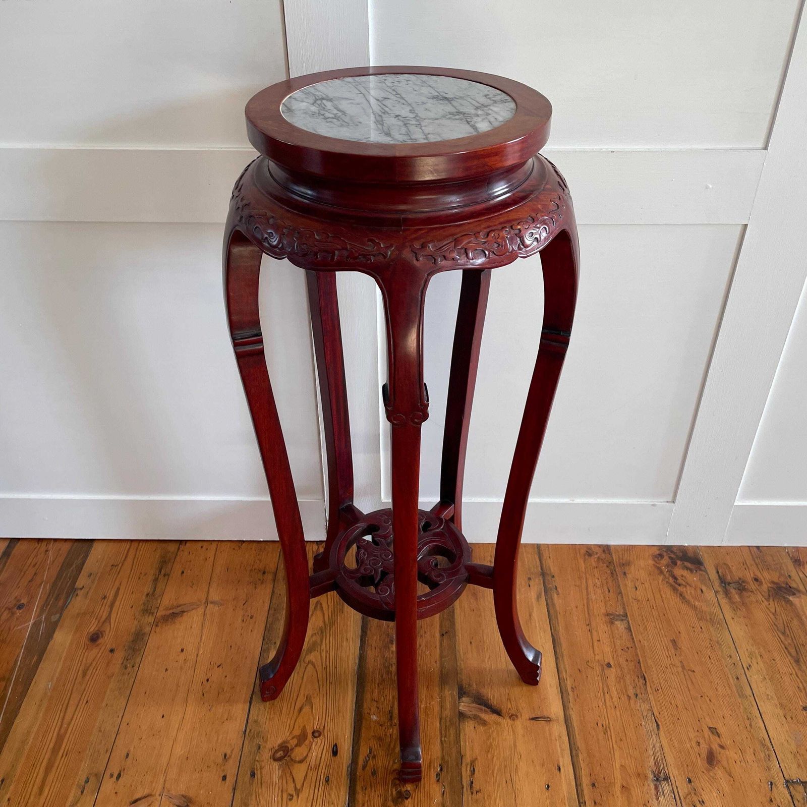 Antique Oriental Plant Stand Table Carved Wooden Marble Top Chinese Sculpture Carved Display Floral Carving Round Accent Lamp Side Pedestal photo Home Decor