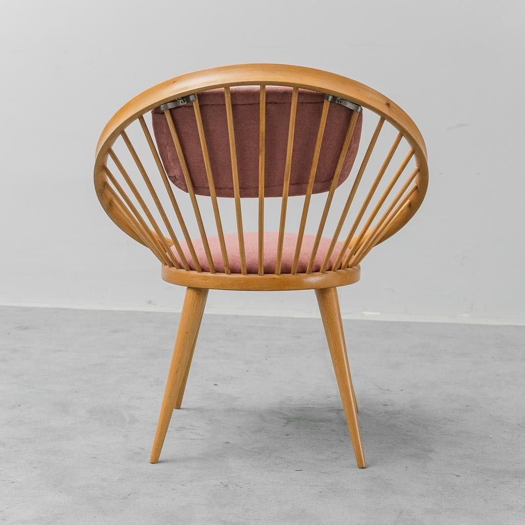 photo furniture Vintage Bentwood Armchair With Pink Upholstery – Scandinavian Design From The 1960s