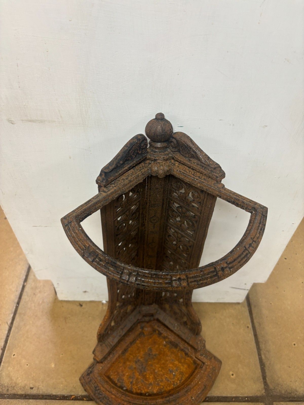Antique Late Victorian Cast Iron Corner Umbrella/ Stick Stand With Reg Mark photo furniture