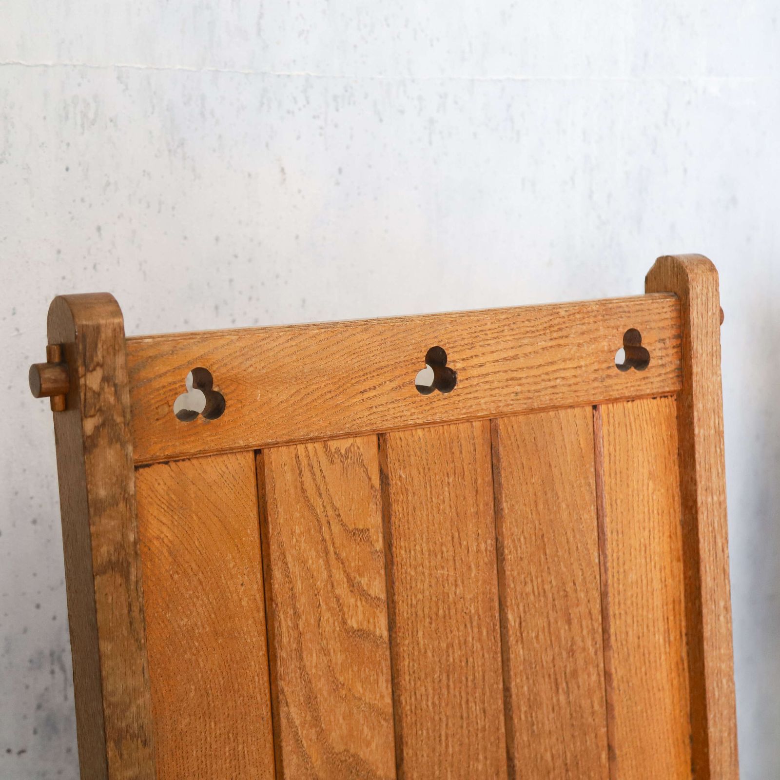 Pair Of Oak Gothic Revival Glastonbury Chairs With Trefoil Details, Early 1900s photo vintage