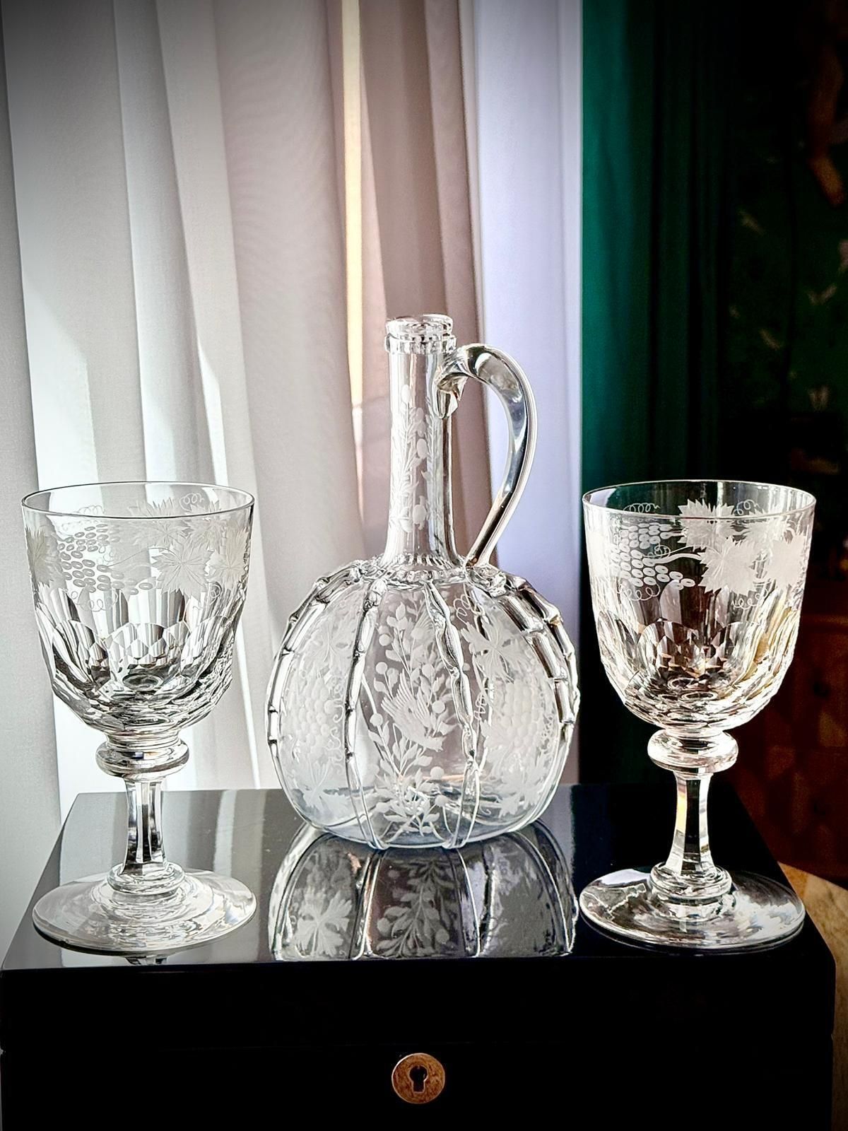 19th Century Engraved Glass Claret Jug With Pair Of Crystal Wine Goblets photo vinterior