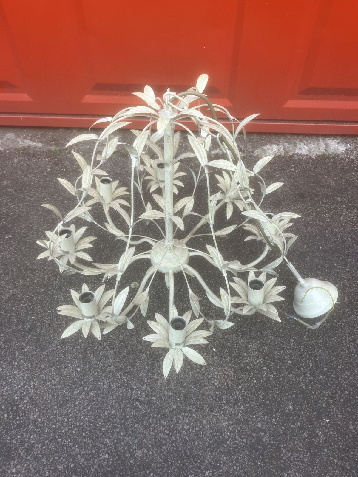 Laura Ashley 8 Arm Lavenham Chandelier Cream Metal 50cm Chain photo 95.0