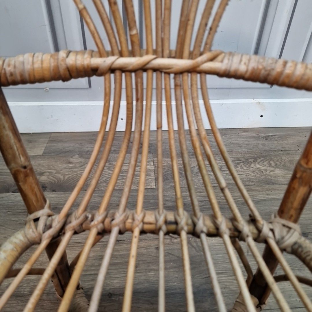 Retro Vintage Childs Chair Small Rattan Mid Century Seat Boho Tiki Bamboo Doll photo vintage